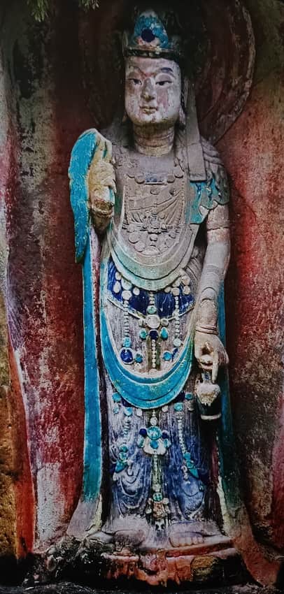 Painted Avalokitesvara figure in Nankan Niche 6