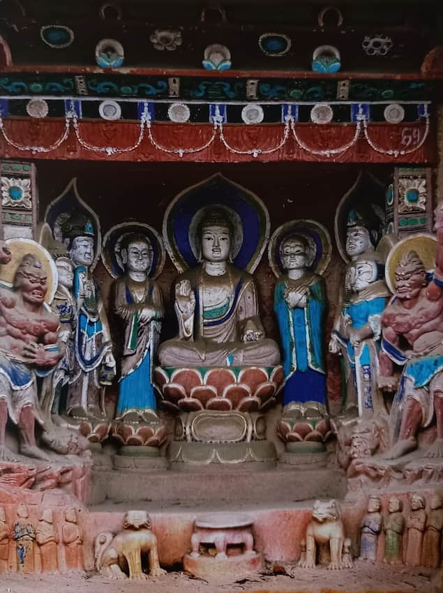 Vertical view of a Sakyamuni sermon niche at Nankan