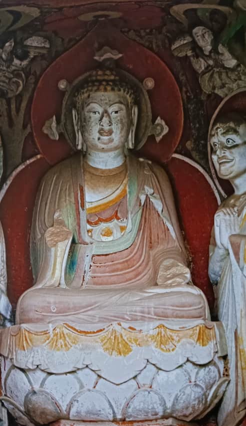 Tall multi-figure composition in Shuining Temple Niche 2