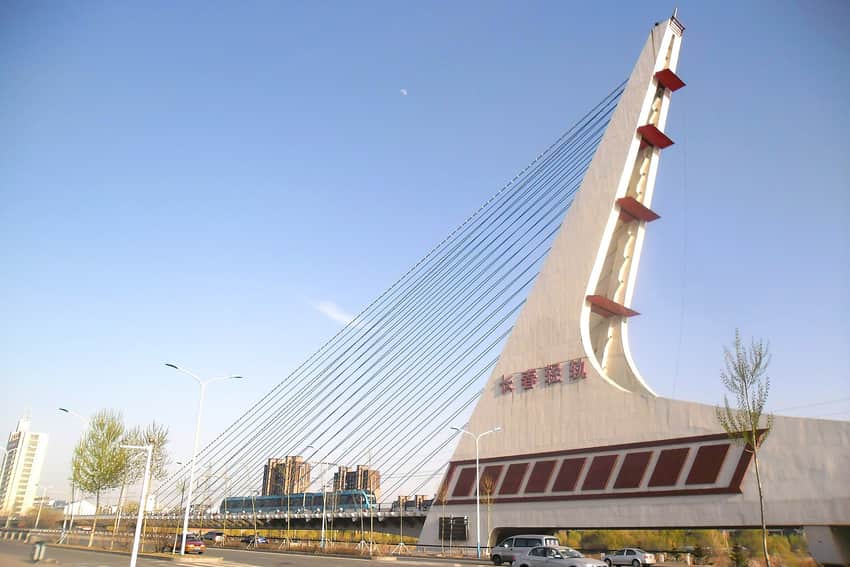 Changchun Rail Transit Line 3 crossing the Yitong River