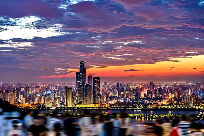 Dusk panorama of Changsha from Yuelu Mountain