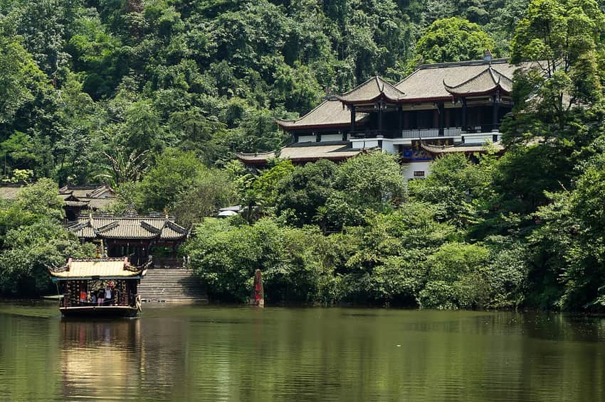 Yuecheng Lake at Mount Qingcheng