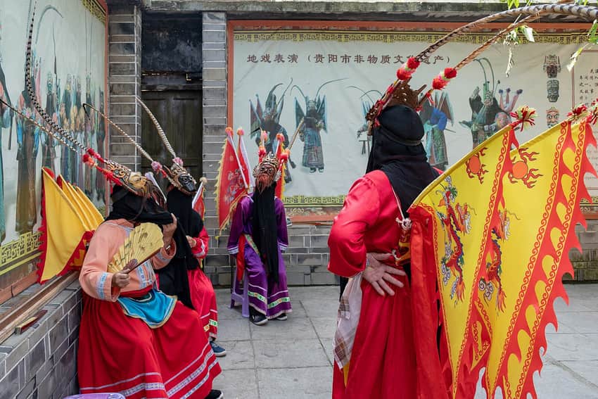 Ground-opera troupe performing at Qingyan Ancient Town
