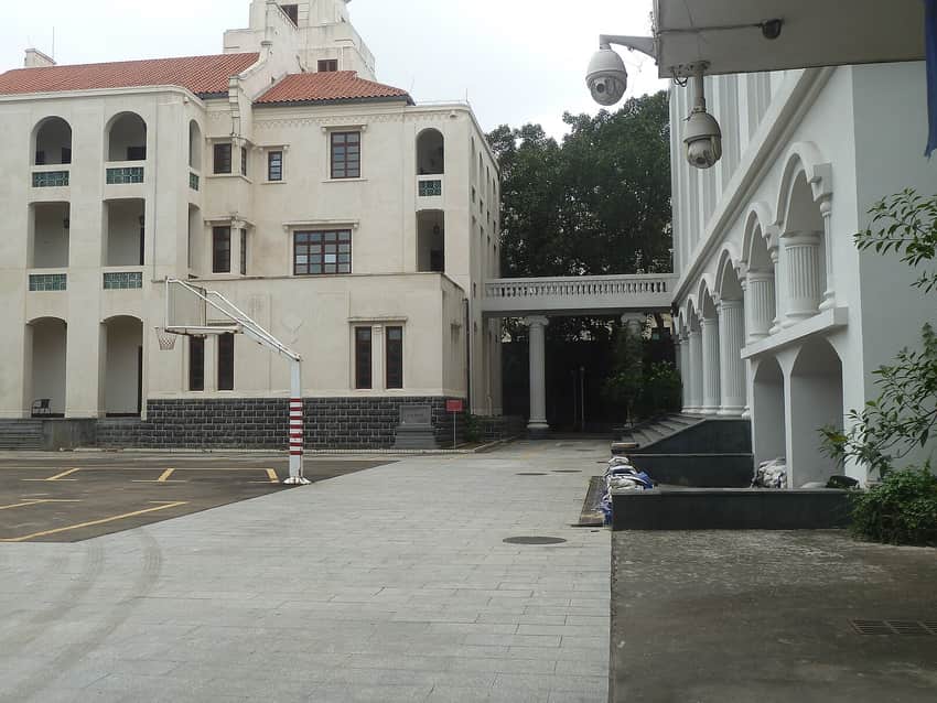 Courtyard exterior of the protected Old Qiong Customs site