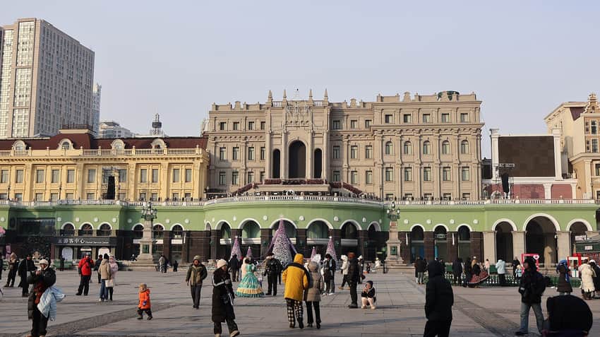 Snowy public square and themed frontage in central Harbin in 2026