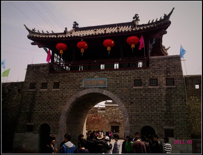Chaoyang Tower and street in Sanhe Ancient Town