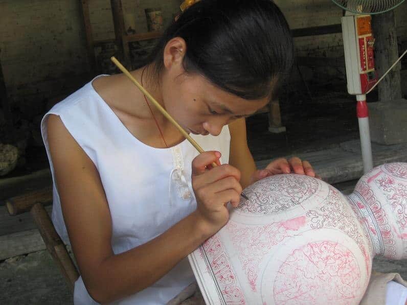 Porcelain workshop in Jingdezhen