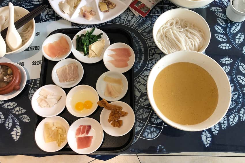 Crossing-the-bridge rice noodles served in Kunming