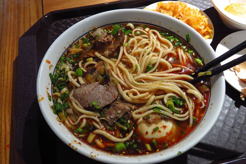 Beef-noodle breakfast in Lanzhou