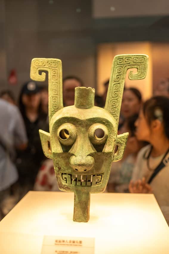 Double-sided bronze head displayed at Jiangxi Provincial Museum