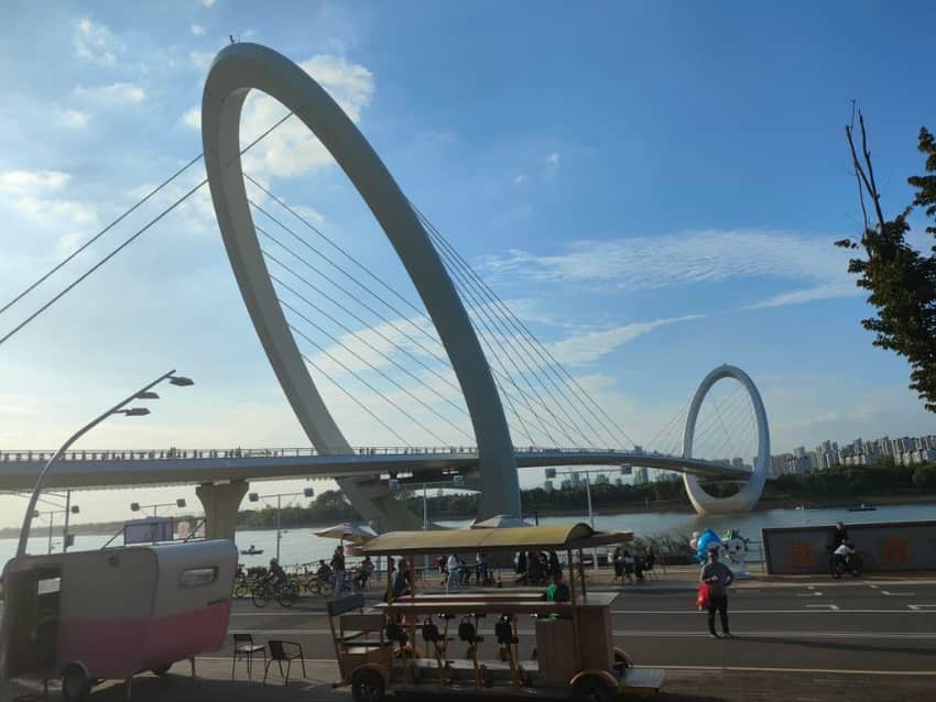 Full view of the ring-shaped Nanjing Eye Pedestrian Bridge