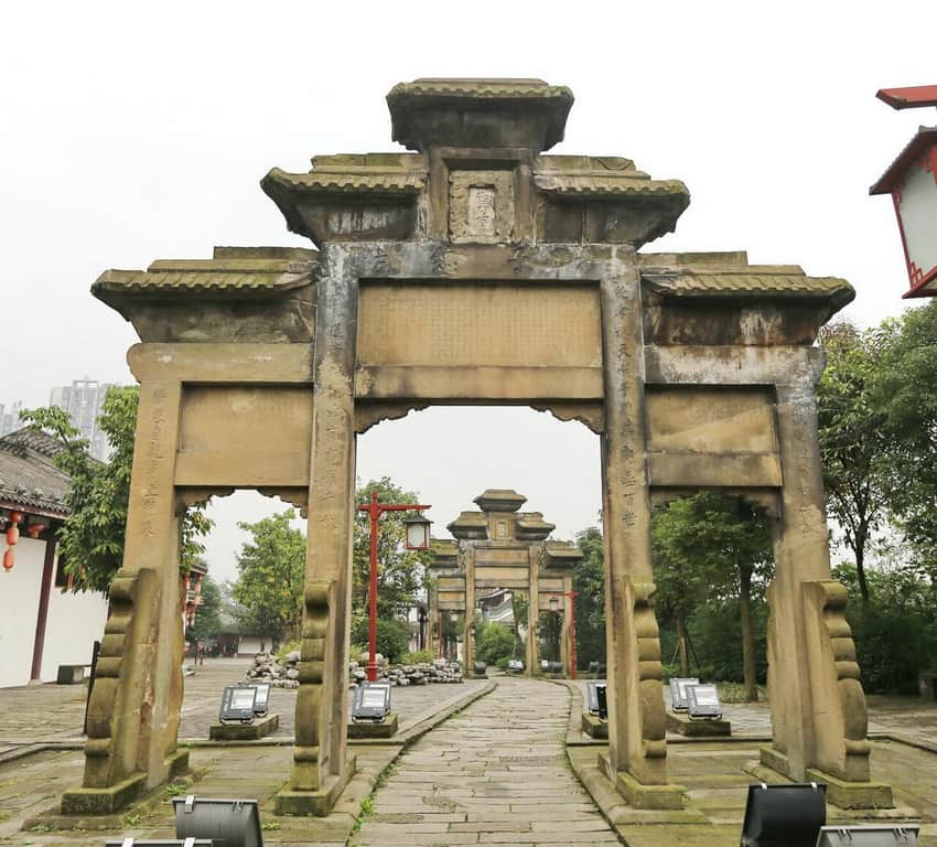 Stone memorial arch in Longchang