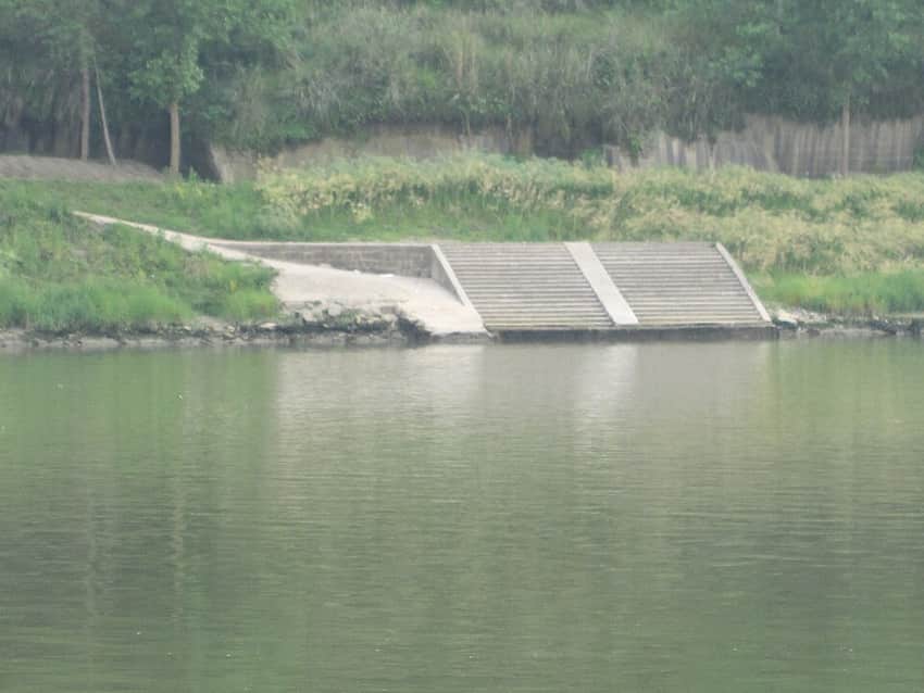 River passenger landing in Zizhong County