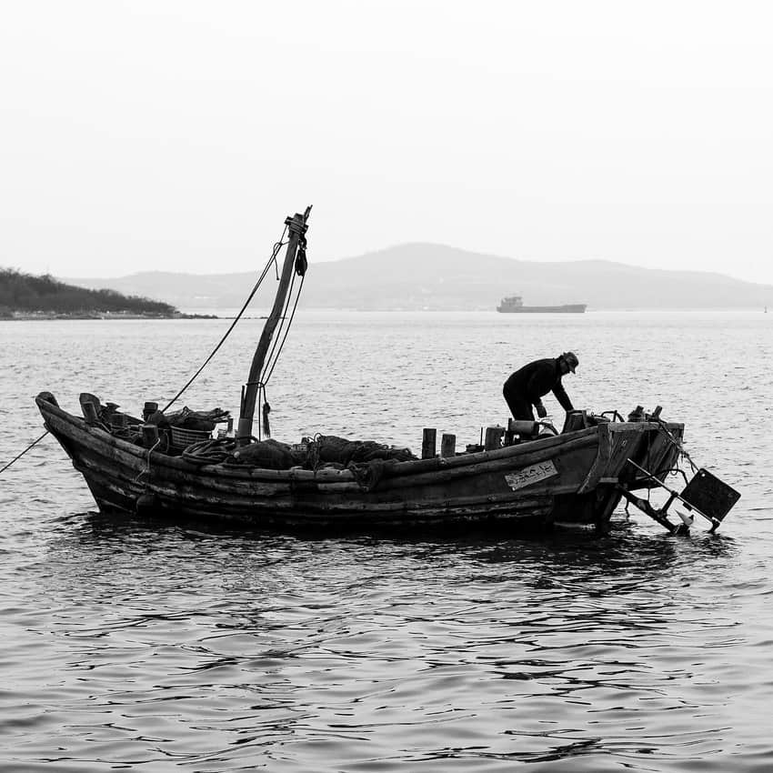 Huangdao fishing work in Qingdao