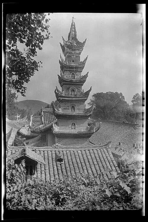 Historical 1917 photograph of Shanji Pagoda at Guangde Temple