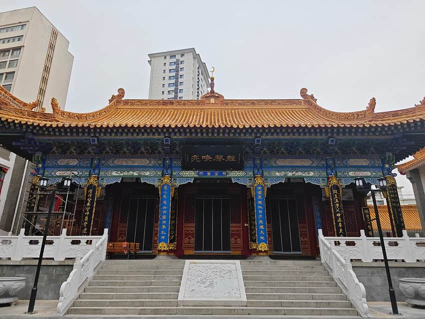 Nanguo Temple in Tianshui
