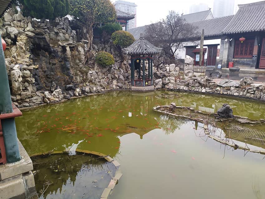 Shihu Garden in Weifang