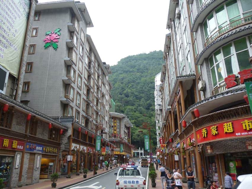 Muping Town fitted into Baoxing's steep river valley