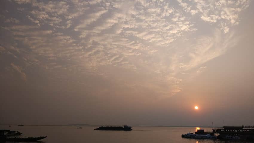 Dongting Lake from Baling Square in Yueyang