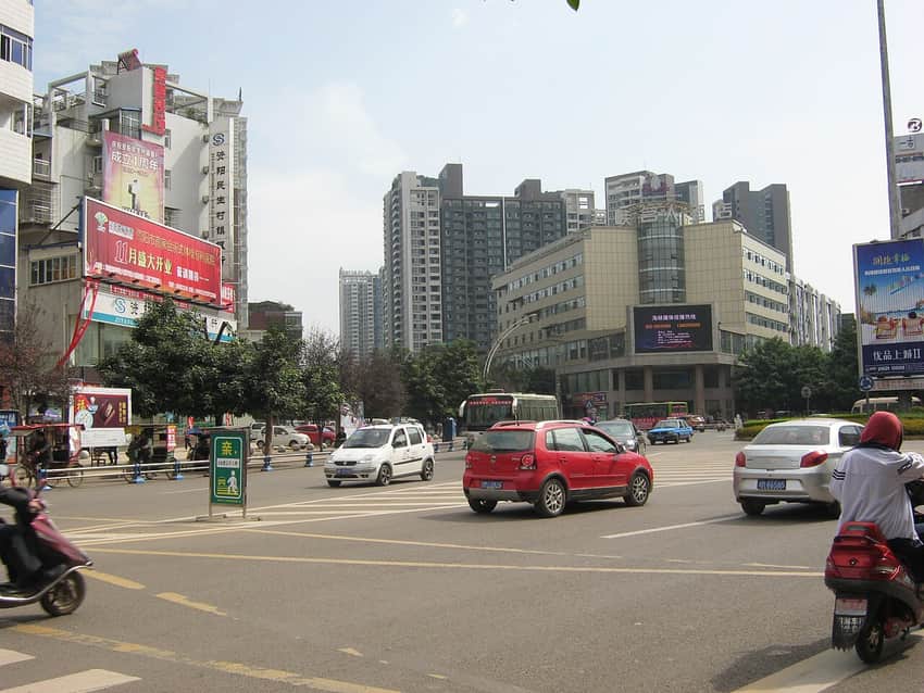 Dated street and residential fabric in Ziyang